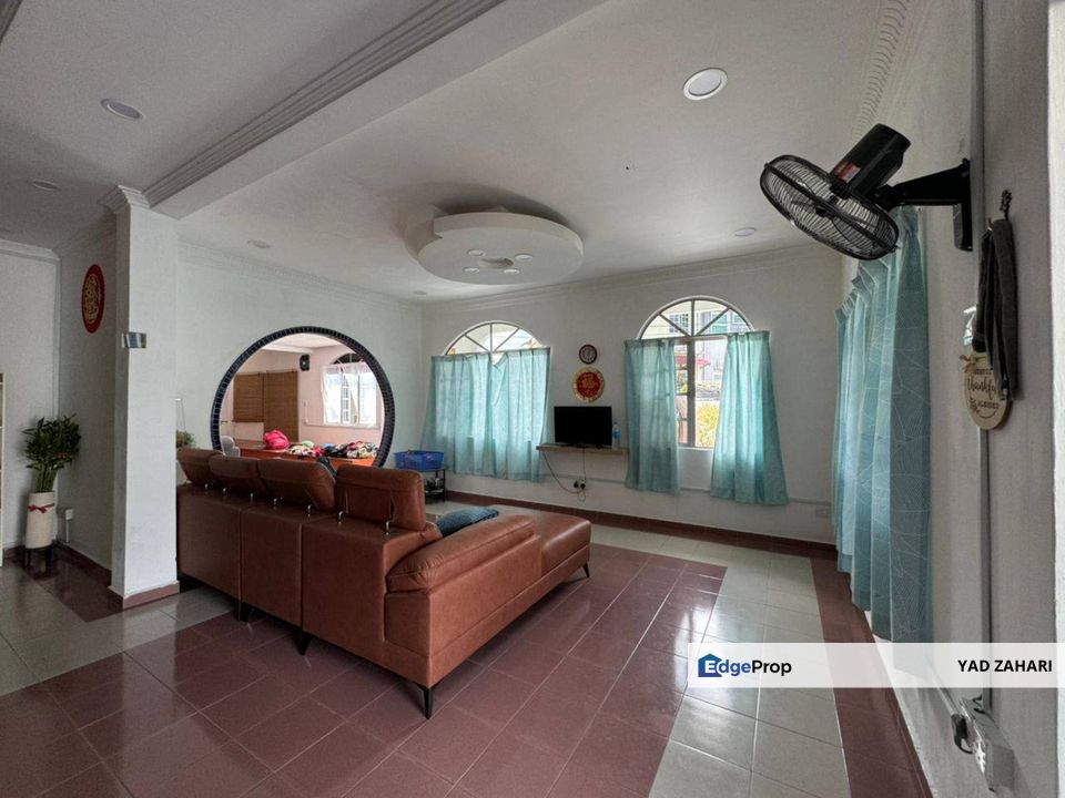 Extra Land & End Lot Double Storey Terrace @Taman Melur, Bukit Saga, Ampang, Selangor, Ampang