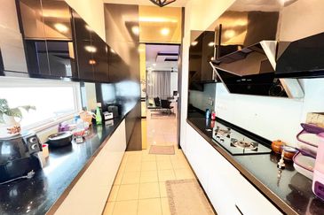 Clover Garden Residences