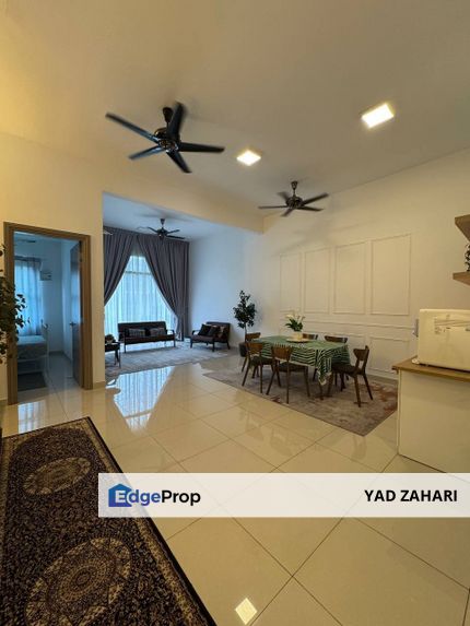 Spacious Layout with Solar Heater & Modern Design @ Maple Residence, Cyberjaya, Selangor, Cyberjaya
