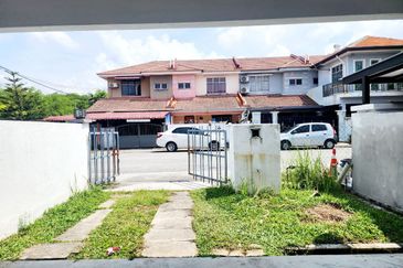 Jalan SP 4 @ Bandar Saujana Putra