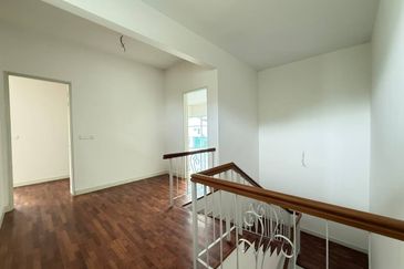 Clubhouse Facilities, 7 Bedrooms & Spacious @ Taman 1080 Residence, Kajang