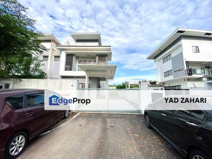 Freehold, Partial Furnished & Facing Open 3-Storey Semi D @ Kayumanis Garden Villas, Bangi, Selangor, Bangi