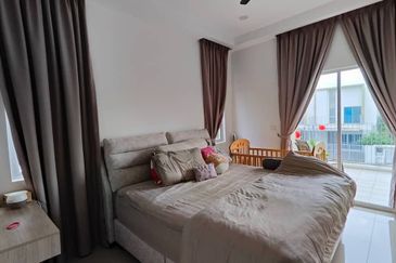 Casa Wood, CyberSouth