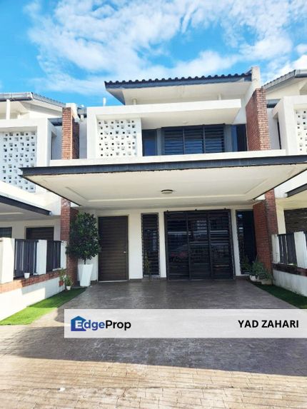 Elmina Valley 4, Shah Alam | Double Storey Terrace 4 Bedrooms | RM890K - Renovated & Partial Furnished , Selangor, Shah Alam