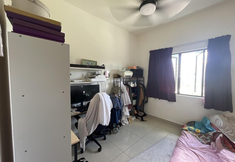 Residensi Zamrud (Zamrud Residensi)