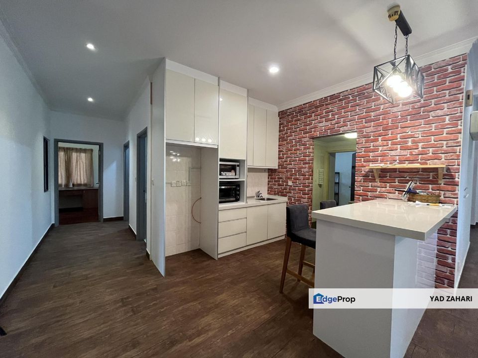 D'Melor Condominium, Cyberjaya | RM600K - Corner Unit, Huge Balcony & Renovated, Selangor, Cyberjaya