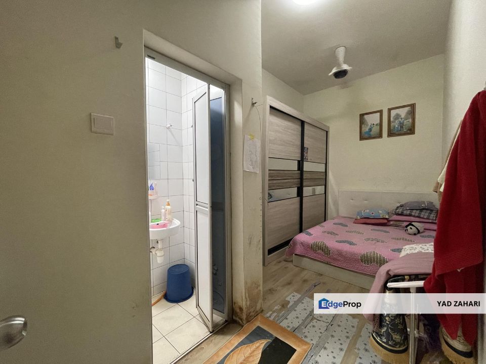 Mansion 88, Taman Seri Segar Semenyih | Townhouse 3 Bedrooms | RM305K - Ground Floor Unit & Low Density, Selangor, Semenyih