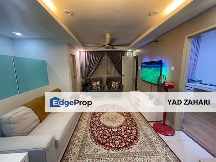 Taman Sabha Impian, Kajang | Townhouse 4 bedrooms | RM440K - Biggest Build Up, Renovated and Near Hospital Kajang, Selangor, Kajang