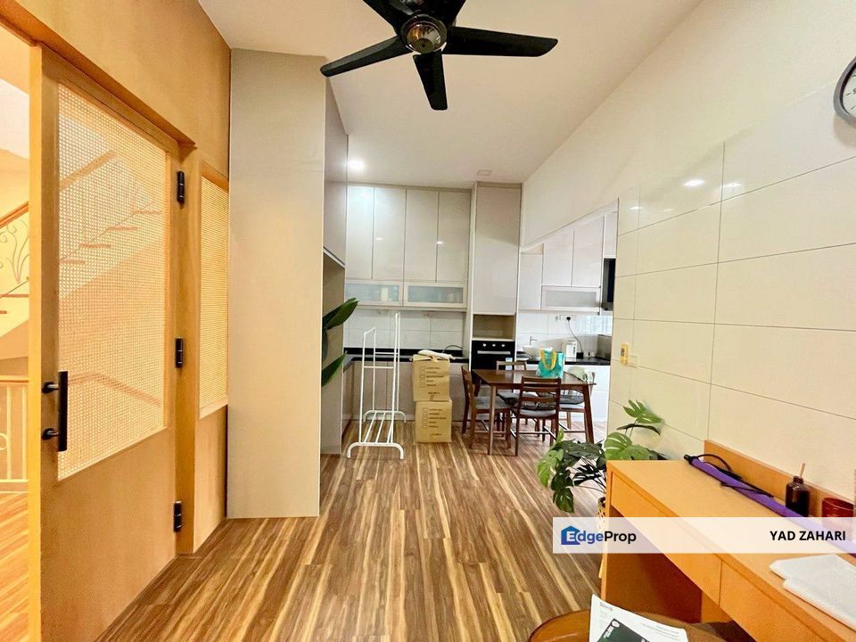 1080 Residence, Prima Saujana Kajang | 3-Storey Semi-D Villa (Cluster) 6 Bedrooms | RM1.3M - Beautiful ID, Low Density Area & Renovated, Selangor, Kajang