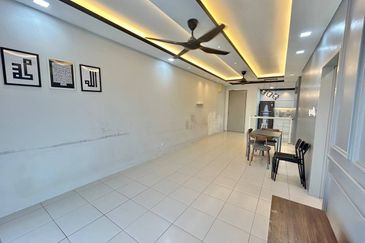 Residensi Platinum Teratai