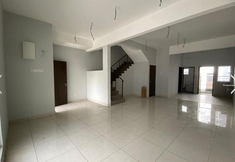 Taman Ruby, Dengkil | Double Storey Terrace 4 Bedrooms | RM495k - Beautiful Design, Near Putrajaya and Cyberjaya & Non Bumi Lot