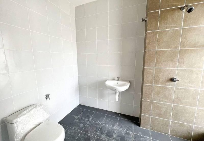 Taman Ruby, Dengkil | Double Storey Terrace 4 Bedrooms | RM495k - Beautiful Design, Near Putrajaya and Cyberjaya & Non Bumi Lot