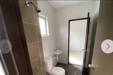 Taman Ruby, Dengkil | Double Storey Terrace 4 Bedrooms | RM495k - Beautiful Design, Near Putrajaya and Cyberjaya & Non Bumi Lot