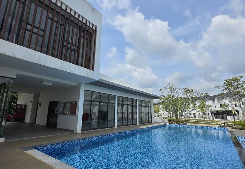 Platinum Residence @ Dengkil