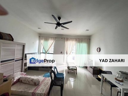 Cybersquare Apex Tower, Cyberjaya | RM250K - High Level Unit, Fully Furnished & Serene Poolside Haven, Selangor, Cyberjaya