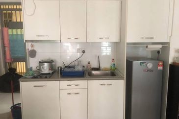 Apex Tower & Vertex Tower @ CyberSquare