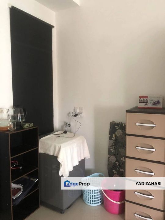 Cybersquare Apex Tower, Cyberjaya | RM250K - High Level Unit, Fully Furnished & Serene Poolside Haven, Selangor, Cyberjaya