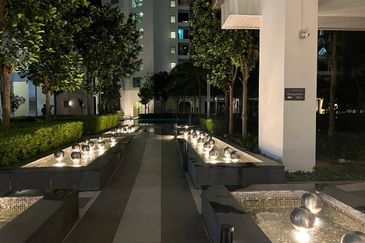 Apex Tower & Vertex Tower @ CyberSquare