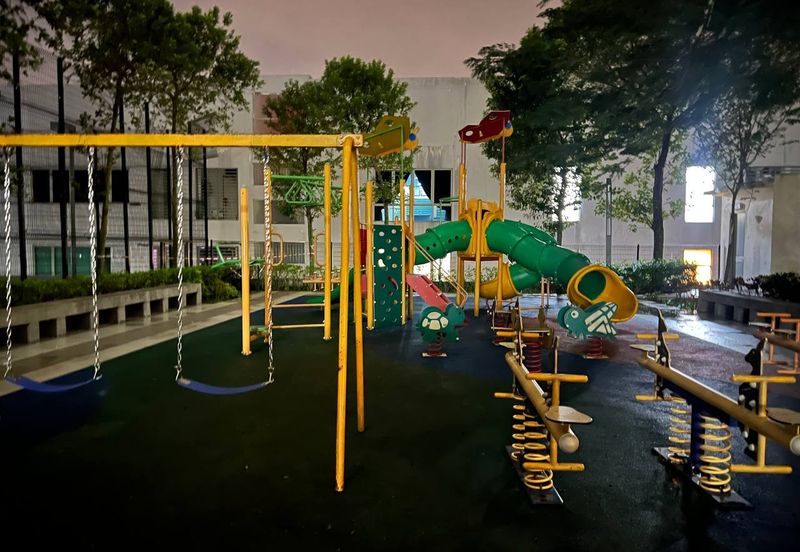 Apex Tower & Vertex Tower @ CyberSquare