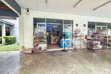 Vista Pinggiran, Taman Pinggiran Putra