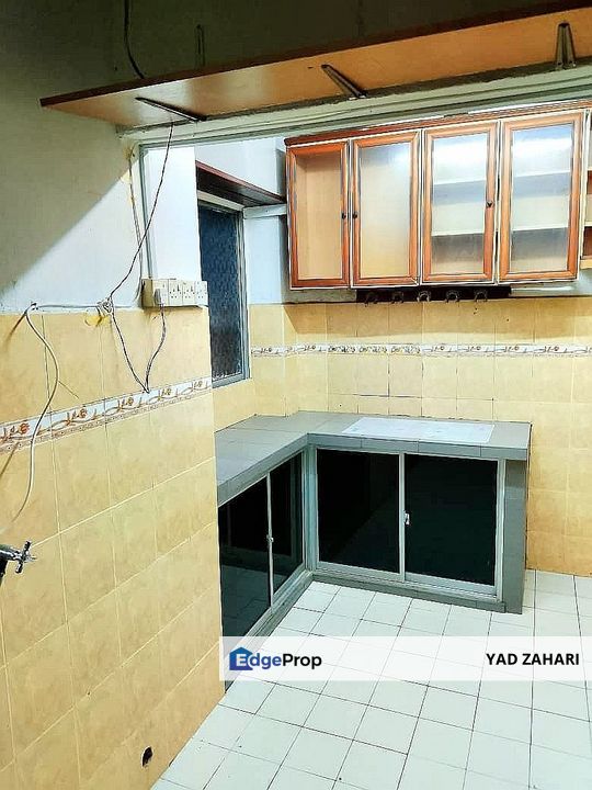 Kondo Rakyat, Pantai Dalam, Kuala Lumpur | RM220K - 3 Bedrooms, Near LRT Universiti & Midvalley, Kuala Lumpur, Pantai Dalam/Kerinchi