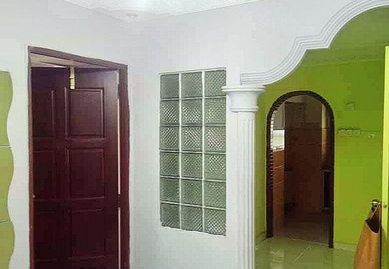 Kondo Rakyat (Desa Pantai Flat)