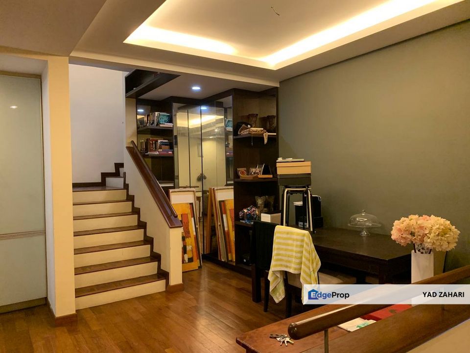 Parkville, Sunway Damansara | Townhouse 3 Bedrooms | RM880K - Hot Location, Near IKEA, Renovated & Semi Furnished, Selangor, Sunway Damansara