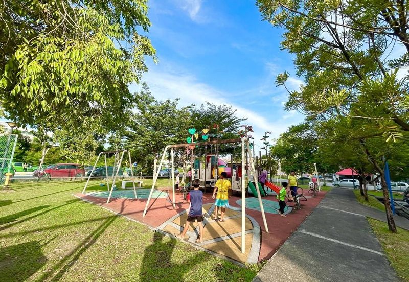 Residensi Warnasari 2