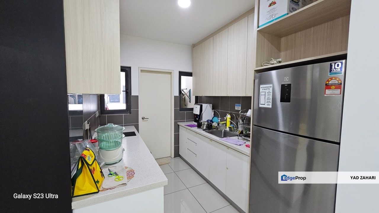 Lakeville Residence, Batu Caves | RM550K - Renovated, Fully Furnished, Lake/City View & Ready for Rental, Kuala Lumpur, Jalan Ipoh