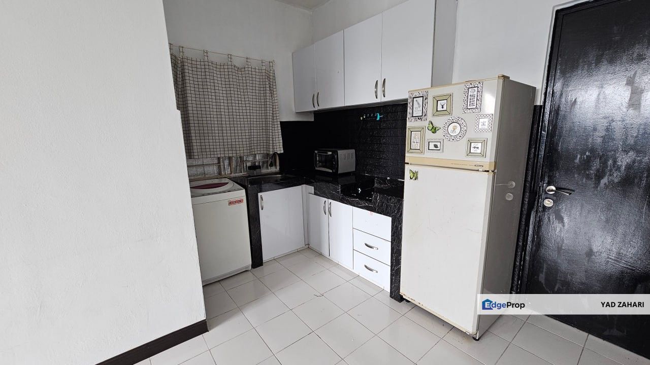 Ritze Perdana 1, Damansara Perdana | RM250K - Semi Furnished, Nearby The Curve Mall & Best for Investment, Selangor, Damansara Perdana