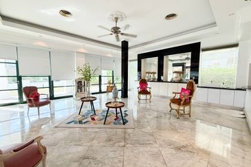 KGSAAS Golf Club, Seksyen 13