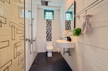 KGSAAS Golf Club, Seksyen 13