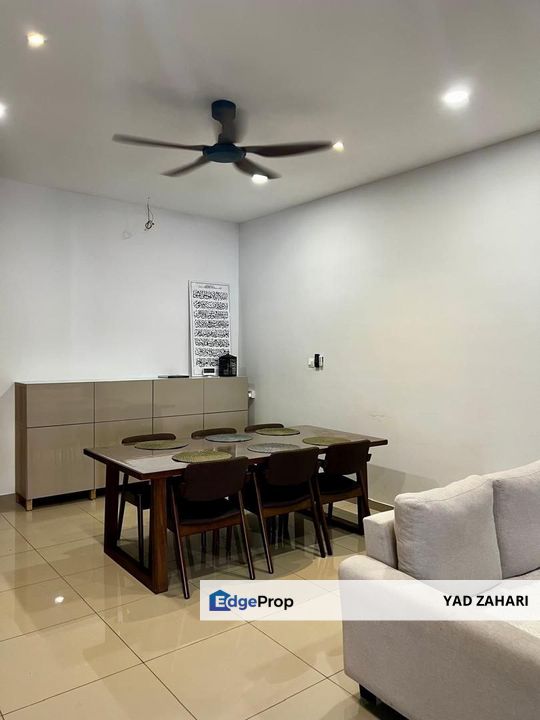Setia Safiro, Cyberjaya | Double Storey Terrace 4 Bedrooms | RM930K - Partly Furnished, Near Masjid & School and Safe Environment, Selangor, Cyberjaya