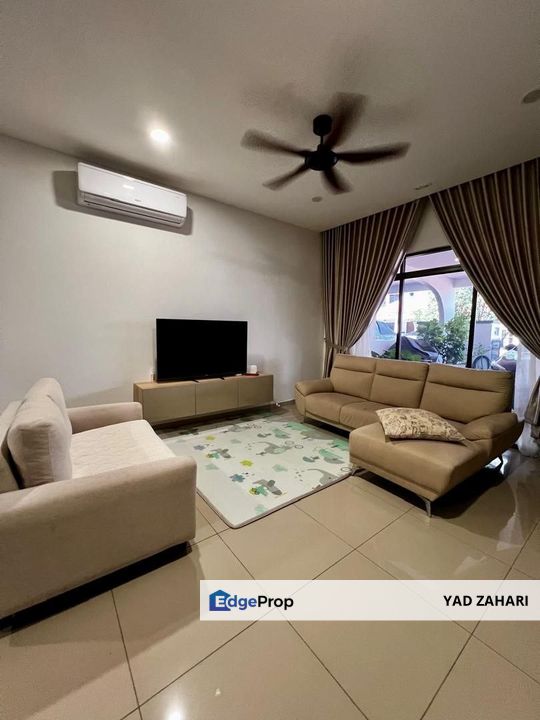 Setia Safiro, Cyberjaya | Double Storey Terrace 4 Bedrooms | RM930K - Partly Furnished, Near Masjid & School and Safe Environment, Selangor, Cyberjaya