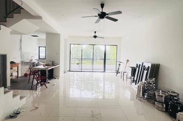 Lakefield Residences, Tropicana Heights