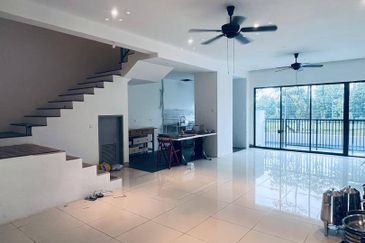 Lakefield Residences, Tropicana Heights