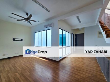 Aster Grove, Denai Alam | 3 Storey Terrace 5 Bedrooms | RM1.2M - Freehold, Non bumi lot, Huge and Spacious , Selangor, Shah Alam