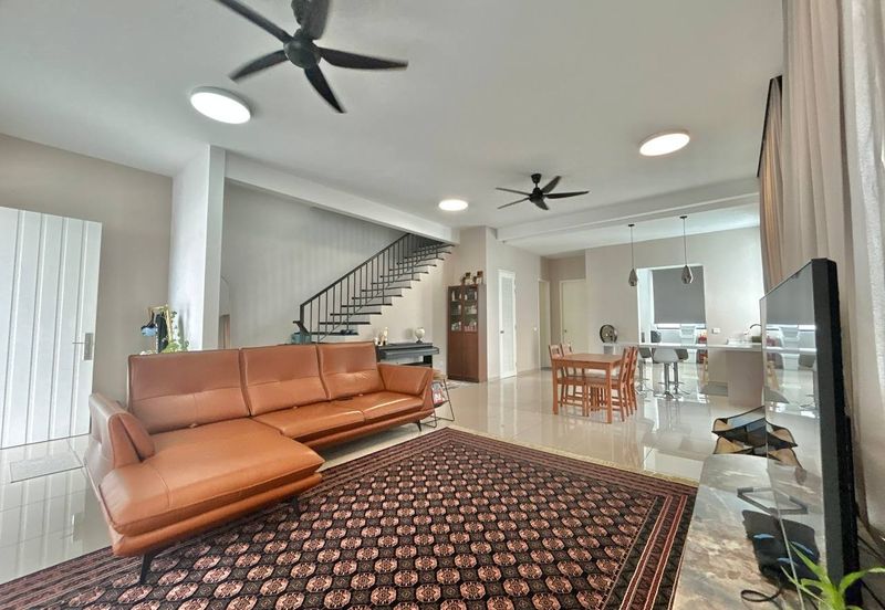 Mellowood @ Eco Majestic