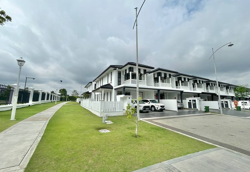 Mellowood @ Eco Majestic