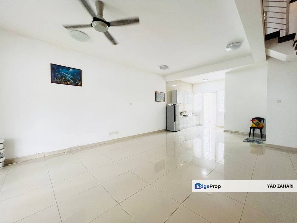 Elmina Ariza, Seksyen U16 Shah Alam | Double Storey Terrace 4 Bedrooms | RM745K - With Extra land 16FT and Cheapest, Selangor, Shah Alam