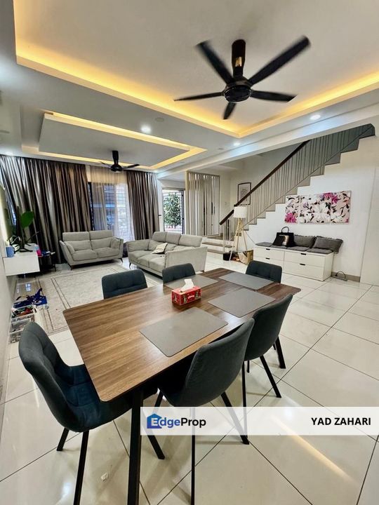 Elmina West, Denai Alam | Double Storey Terrace 4 Bedrooms | RM890K - Renovated Unit, Freehold, 24h Security Guard & Semi Furnished, Selangor, Shah Alam
