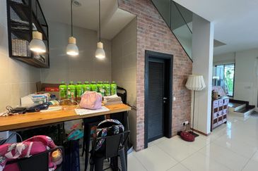 Bangi Lakehill Villas