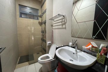 Bangi Lakehill Villas