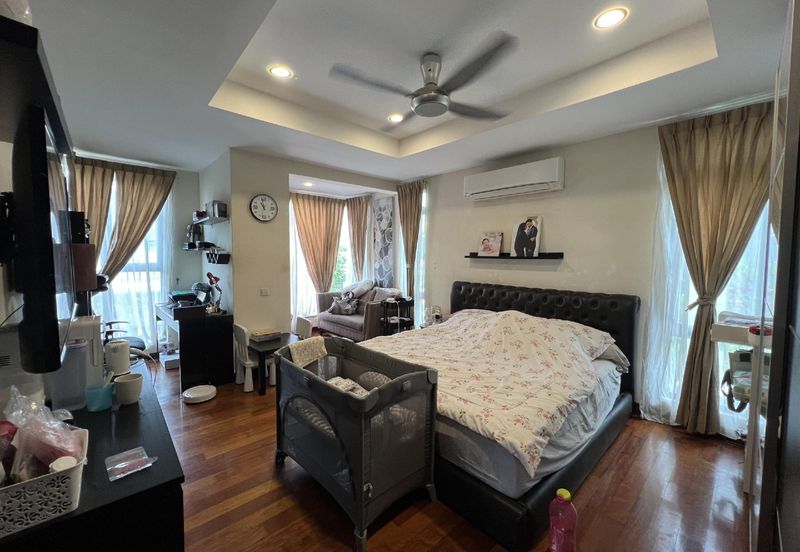 Bangi Lakehill Villas