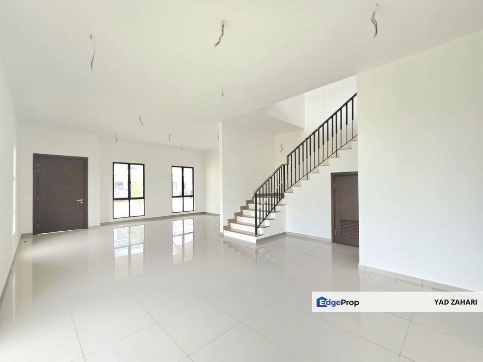 Setia Safiro, Cyberjaya | Double Storey Terrace 4 Bedrooms | RM1.6M - Endlot, Gated Guarded & Beautiful Spanish Living and Landscape, Selangor, Cyberjaya