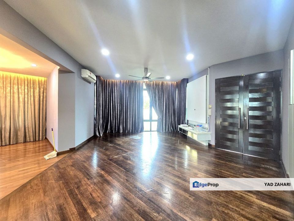 Taman Ampang Utama, Ampang | Single Storey Bungalow 6 Bedrooms | RM3.5M - With Extra Land, Private Swimming Pool & Partial Furnished, Selangor, Ampang