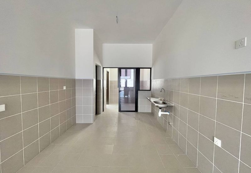 Serenia (Type Anira), Sepang | Double Storey Terrace 4 Bedrooms | RM790K - Facing Open, New Unit & Freehold Individual Title