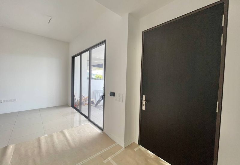 Serenia (Type Anira), Sepang | Double Storey Terrace 4 Bedrooms | RM790K - Facing Open, New Unit & Freehold Individual Title