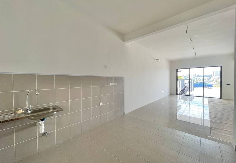 Serenia (Type Anira), Sepang | Double Storey Terrace 4 Bedrooms | RM790K - Facing Open, New Unit & Freehold Individual Title