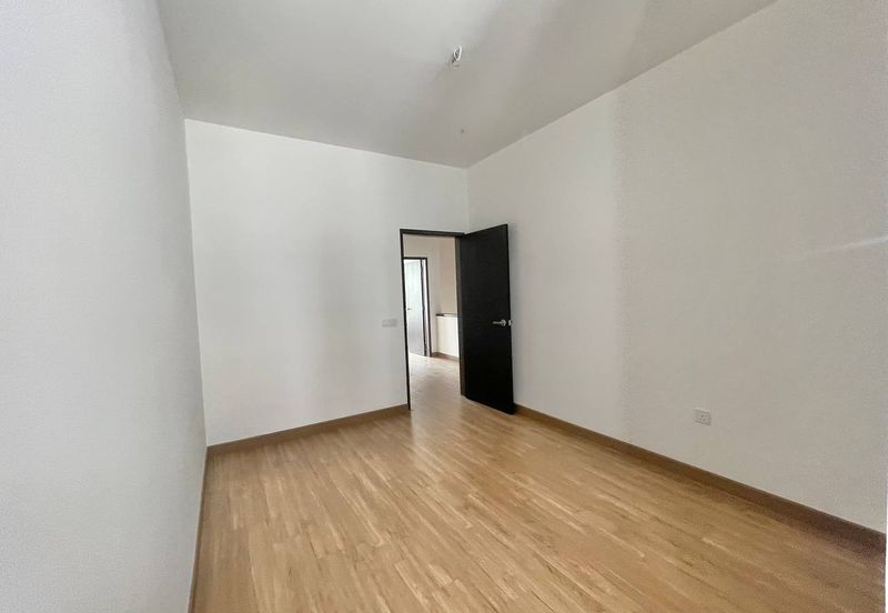 Serenia (Type Anira), Sepang | Double Storey Terrace 4 Bedrooms | RM790K - Facing Open, New Unit & Freehold Individual Title